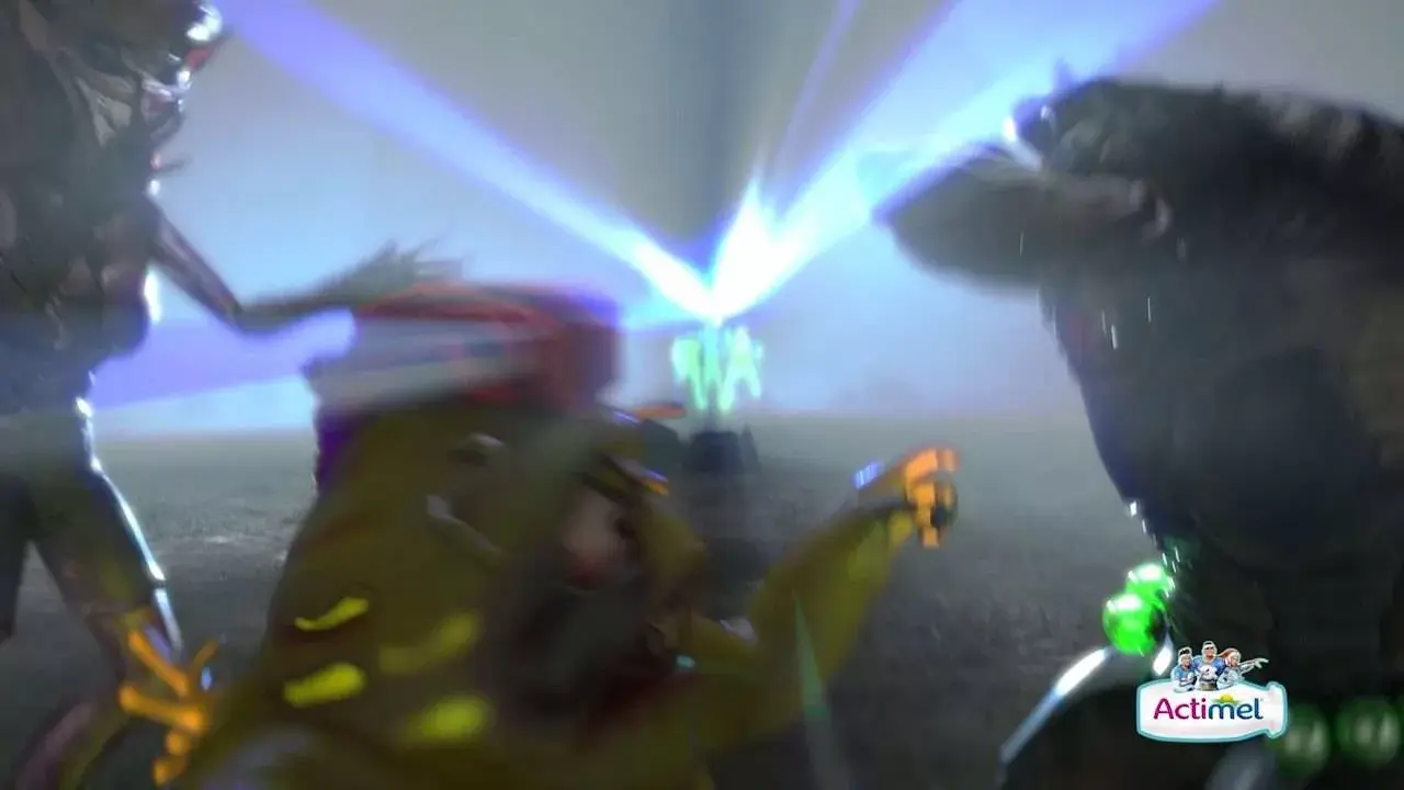 actimel-darkness stills